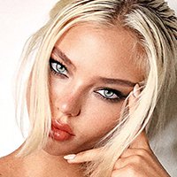 Alesya Kafelnikova Alaston