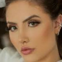 Aline Fari Alaston