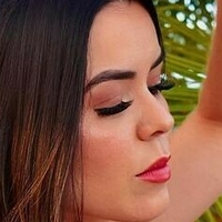 Amanda Barreto Fit Alaston