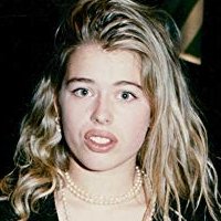 Amanda De Cadenet Alaston