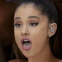 Ariana Grande Alaston