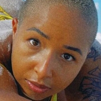 Bahayogi Alex Kaufmann Alaston