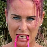 brithotwife Alaston