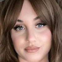 Busty Eve Alaston