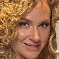curly.girl.2 Alaston