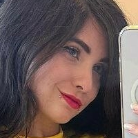 Diretora Muniz Alaston