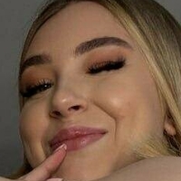 egirlclara Alaston
