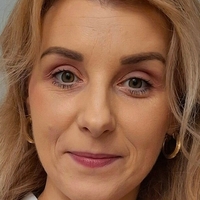 emi_lila Alaston