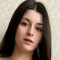 Emily Petitegrl Alaston