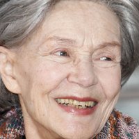 Emmanuelle Riva Alaston