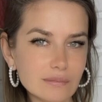 Erika Novak Alaston