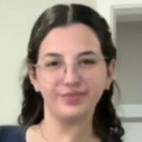 Julia Dourado Alaston