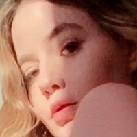 kayaquinn Alaston