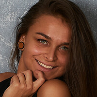 Kolozsi Rebeka Alaston