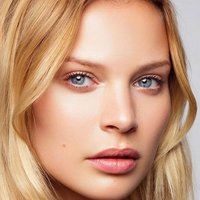 Kriss Evtikhieva Alaston