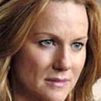 Laura Linney Alaston