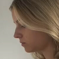 Lea Breuer Alaston