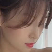 Lee Hae In Alaston