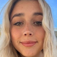 Lexi R Alaston