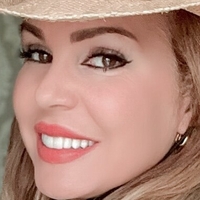 Lili Influente Alaston