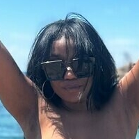 liz_live Alaston