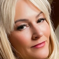 lusty.lizzy Alaston