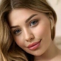 luxury-lady Alaston