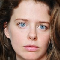 Maaike Neuville Alaston