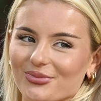 Mia Slater Alaston