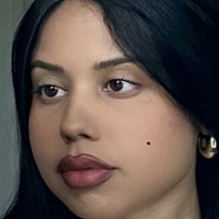 MiaCabral Alaston