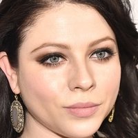 Michelle Trachtenberg Alaston