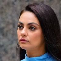 Mila Kunis Alaston