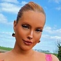 mollybrealof Alaston
