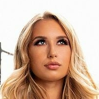 Nikki Sullivan Alaston