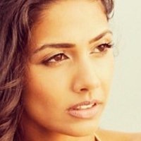Nosheen Phoenix Alaston