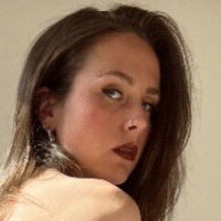 nylonbea Alaston