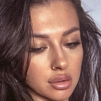 Oksifan Emily Wood Alaston