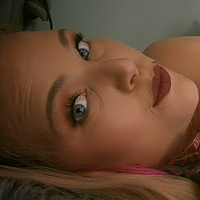 pinkcurvyblonde Alaston
