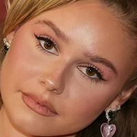 Ruby Rose Turner Alaston