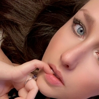 Savanah Roses Alaston