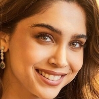 Sharvari Alaston