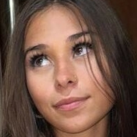 sophie_rainn Alaston