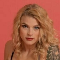 theofficialamandashow Alaston