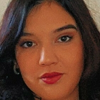 Valeria Flores Alaston