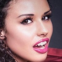 Vanessa Tavares Alaston