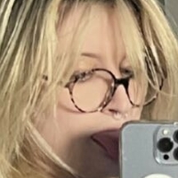 wifemoder Alaston