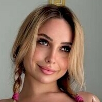 xfreakynikki Alaston