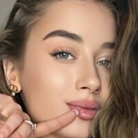 xlucyliux Alaston