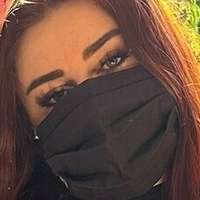 yaasemiin Alaston