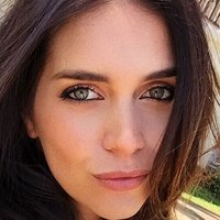 Zaira Nara Alaston